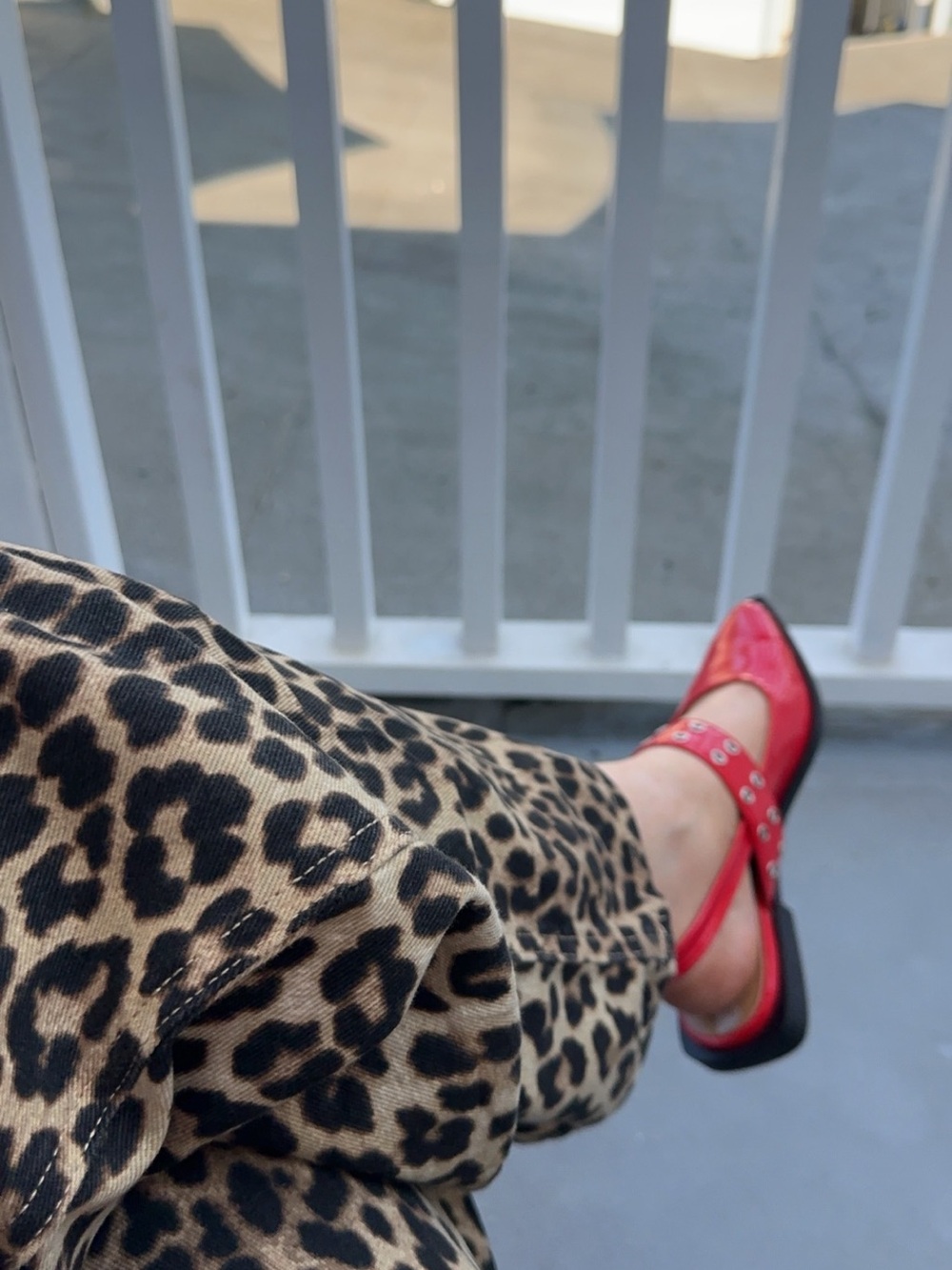 Steve Madden Red Patent Pointed Slingback Flats with Studded Buckle - Picture 4 of 5
